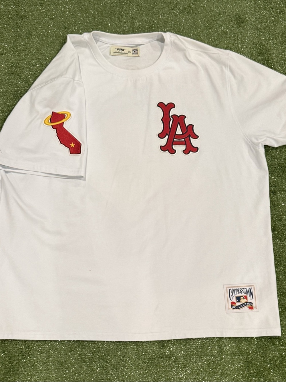 Pro Standard Men's Los Angeles Angels Wings Short Sleeve Tee Sz 2XL